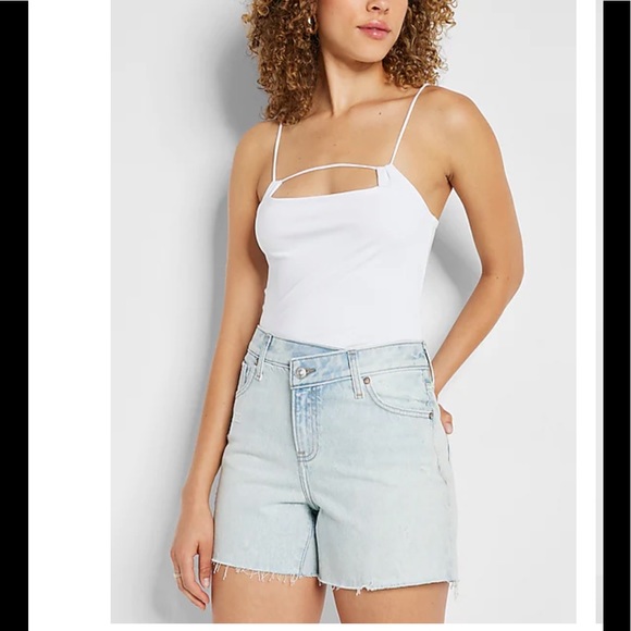 Express Pants - EXPRESS Crossover Waistband Boyfriend Jean Shorts NWT
